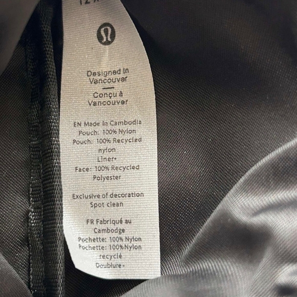 lululemon athletica Dual Pouch Never Lost Keychain Black Wristlet with Gold - Picture 8 of 9